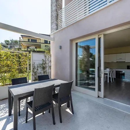 Il Fiordaliso Apartment *