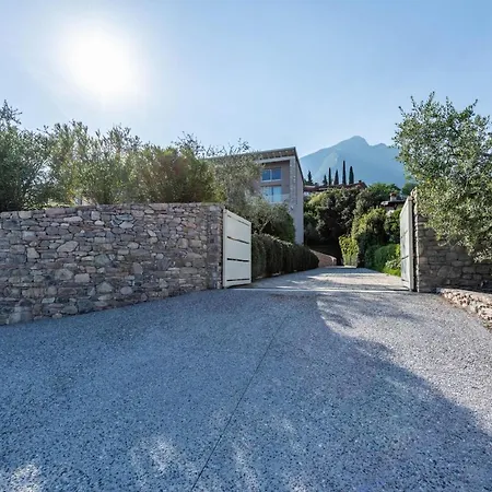 Il Fiordaliso Apartment *